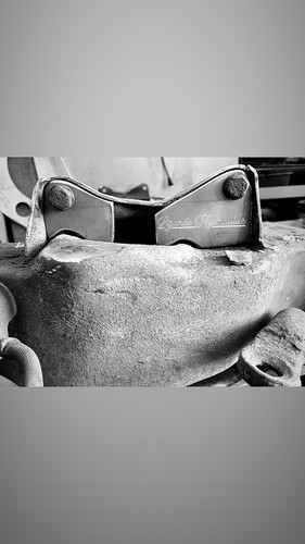 78-88 Gbody Upper A Arm Mount Reinforcement Inner plates *(1 Pair) - Picture 2 of 4