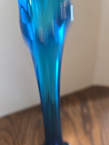 Vaso vintage MCM 11 pollici blu in vetro soffiato a mano oscillante - Foto 5 di 9