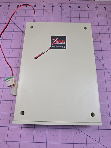 Retro Beige Computer Zerus "Just Cooler" 5.25"Bay 2 Fan Case HDD Cooler - Picture 4 of 5