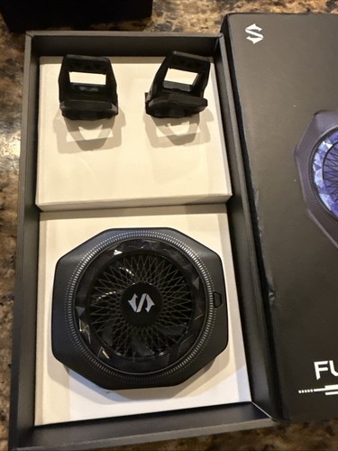 Black Shark Funcooler 5 Pro Phone Magnetic Cooler Cooling Fan W/ Back Clip RGB - Picture 2 of 13