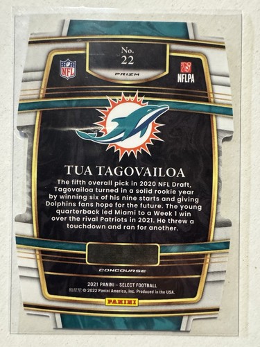 2021 Panini Select Tua Tagovailoa #22 Black & Gold Prizm Die-Cut Dolphins - Picture 2 of 2