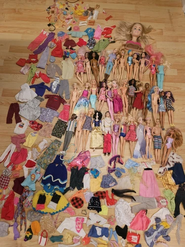 HUGE LOT BARBIE Doll Clothing Items & Accessories MATTEL BARBIE vintage-modern!