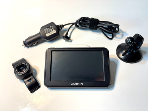 Garmin nuvi 40LM Portable Automobile GPS Navigator with Accessories - Picture 1 of 5