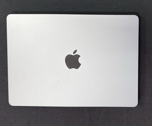 Apple MacBook Air 13.6" (256GB SSD, Apple M2 8-Core, 8GB) Laptop - Midnight -...