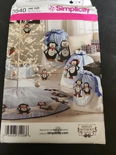 Simplicity Shirley Botsford Design Penguin Christmas Bags Ormanents Tree Skirt