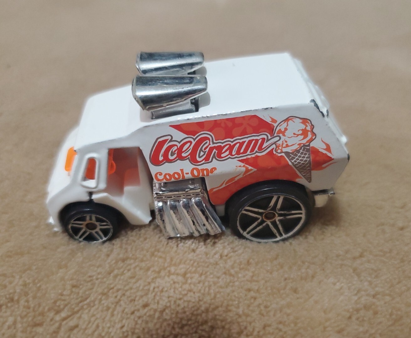 Picture 1 of 5