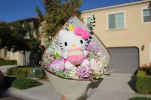 Hello Kitty Bouquet, Birthday Series, Sanrio Bouquet, Sanrio Gifts, Sanrio Plush - Picture 5 of 8