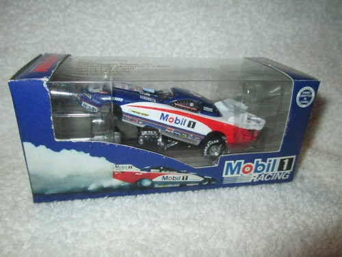 Whit Bazemore Dodge Mobile 1 NHRA 1:64 Scale Diecast Funny Car ACTION 1995 BOX - Picture 3 of 4