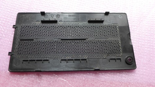 ✅ SAMSUNG ATIV BOOK 6 NP670Z5E BOTTOM CASE COVER MEMORY RAM DOOR BA81-18560A - Zdjęcie 2 z 3