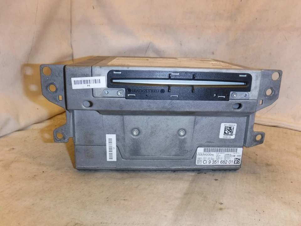Radio CD BMW M3 M4 12 13 14 15 con navegación GPS 65129351682 UVZ20 Foto 2 de 4