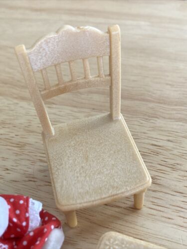 Calico Critters Red Roof Cozy Cottage Hopscotch Rabbit Girl Furniture Chair - Picture 3 of 12