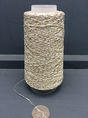 100 GRAM CONE FINE 21NM LUREX/NYLON YARN GOLD/WHITE APPROX 2100M - Picture 2 of 3