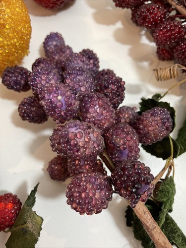 Assorted Lot Of 25 Vintage Beaded MCM Fruit With 13x10x6 Inch Basket with Bow - Picture 11 of 18