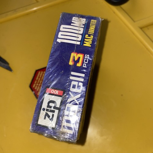 3 Pack of Maxell Zip 100 Discs for iOmega Zip 100 Drive, Mac Formatted - Photo 2/4