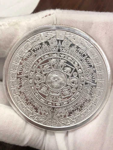 Scarce 5 Oz .999 Silver Aztec Mayan Calendar Cuauhtemoc Bullion Round IN CAPSULE