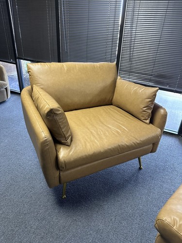 Luxury Armchair with FREE Ottoman | Designer Quality | WAREHOUSE CLEARANCE - Picture 13 of 14
