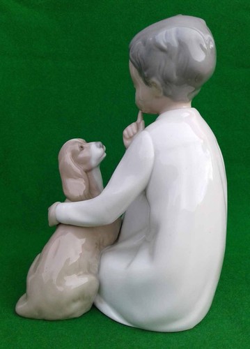 LLADRO - "NIÑO CON PERRO" - 4522. - Imagen 5 de 9