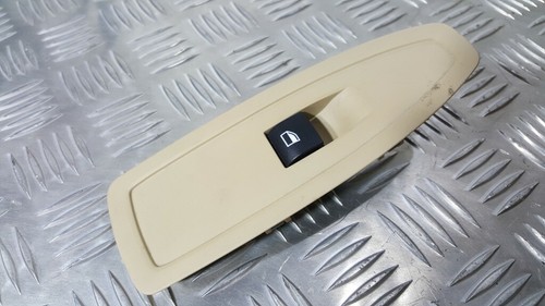 BMW 3 (F30/F31/F80) 2013 Fensterheberschalter 9208107 GUST4327