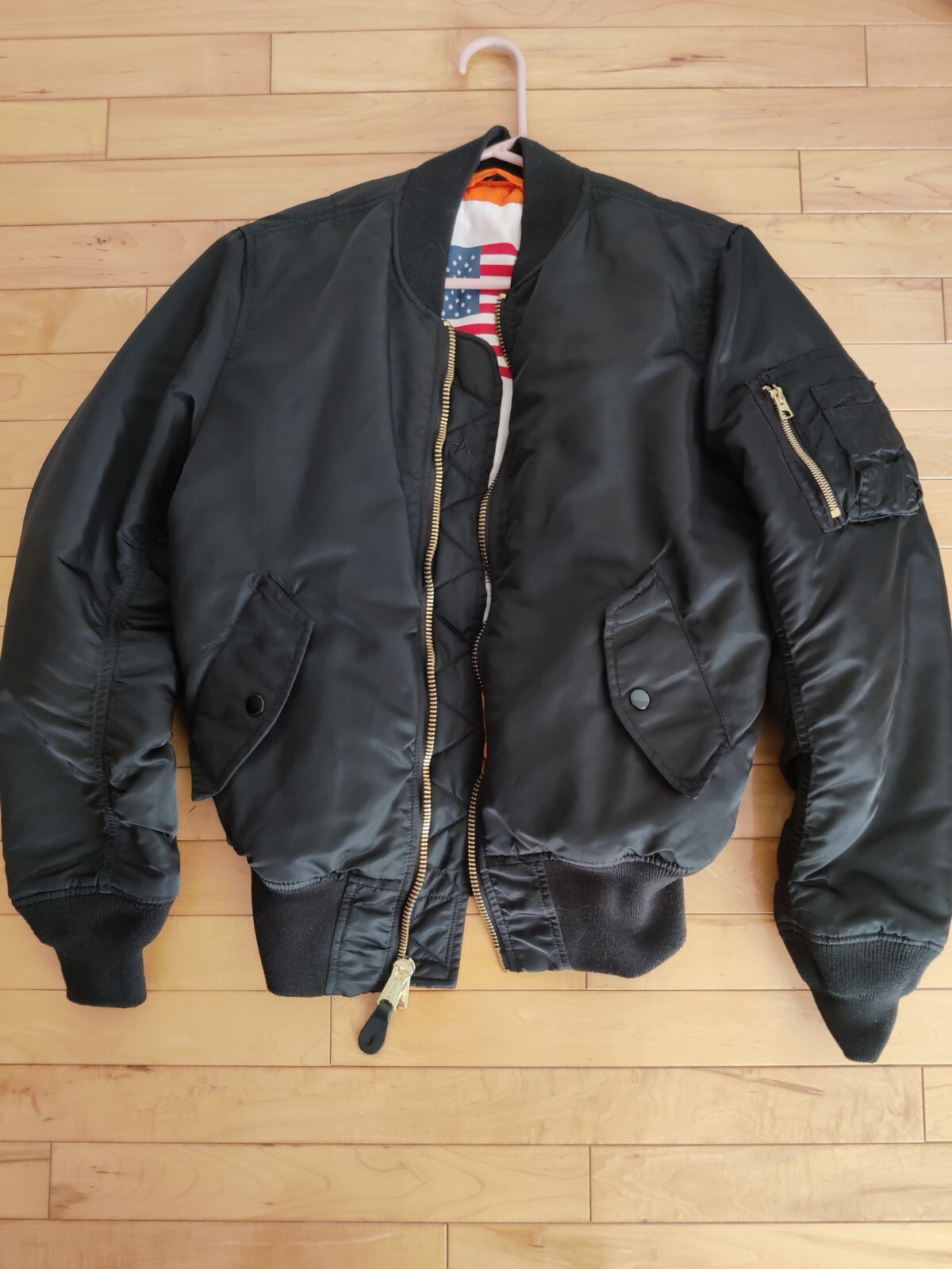 USA製 アルファMA1 XS ビンテージ（Alpha Industries USA FLAG