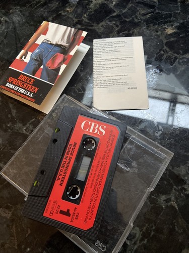 Bruce Springsteen Born in the USA Cassette European Import Lyric Sheet Included - Picture 2 of 2