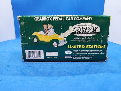 Crayola Gearbox 1940 Ford Deluxe Yellow Pedal Driven Car Collectible 1998 - Picture 7 of 7