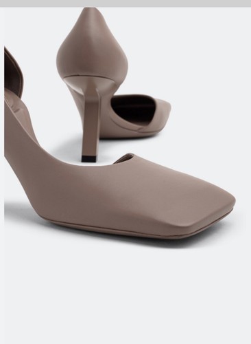 BALENCIAGA Décolleté donna in pelle tacco Tg It 38,5 - Foto 3 di 10