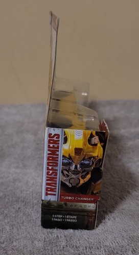 TRANSFORMERS: The Last Knight BUMBLEBEE Turbo Charger 2016 new old stock - Picture 2 of 5