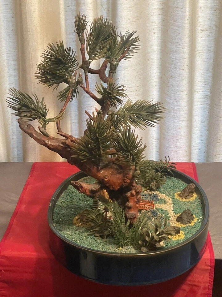 ENORME diorama de jardín zen asiático: árbol, cabaña, estanque, figuras de 20” de largo x 15” de alto Foto 3 de 4