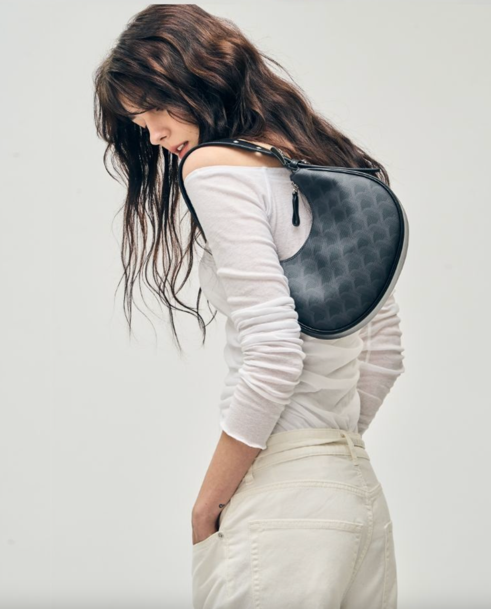 韓国大人気[rosa.K] MOONBELT MONOGRAM Shoulder Bag (RED) Rosa.K Moonbelt Monogram Shoulder SS_RED / RSK Shoulder Bag