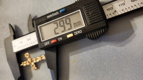 Nuevo 14k Cross 2,7 gr - Imagen 4 de 4