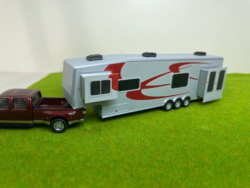 1:87 HO Scale camper kit, printed in color, easy assembly, outdoor diorama. - Picture 2 of 7