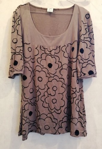 Braune Tunika schwarzes Blumenmuster Relief Gr.42 Jacqueline Riu (2201109)
