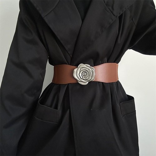 Cintura donna metallo fiore rosa pelle PU con elastico intrecciato - Foto 4 di 15
