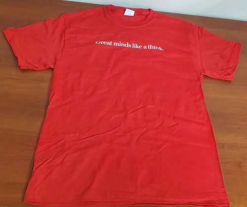 NEW The Economist GREAT MINDS LIKE A THINK Men's Red T-Shirt 100% Cotton Size: M - Picture 5 of 8
