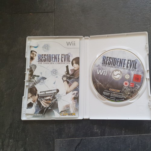 Resident Evil Darkside Chronicles Plus Zapper Gun and Nun Chuck Nintendo Wii - Picture 3 of 5