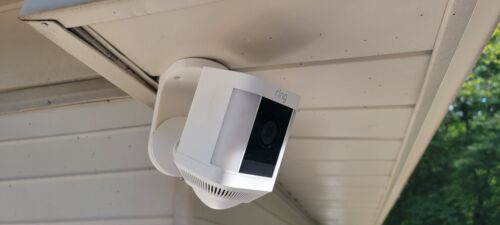 Ring Spotlight Cam Plus Soffit, Eave, and Ceiling Mount - Picture 3 of 9