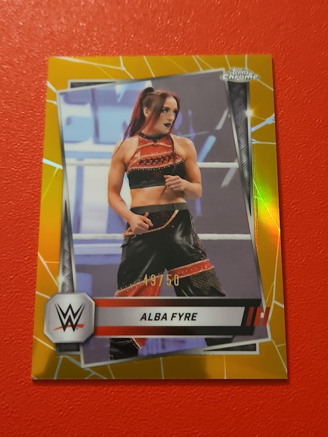 💋 #49/50 2025 WWE Topps Chrome - #88 Alba Fyre - Gold Refractor