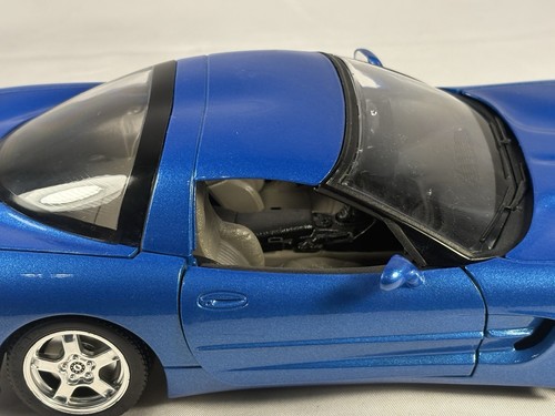 Burago Gold Collection 1997 Chevrolet Corvette Maßstab 1:18 Diecast blau Auto 7066 - Bild 6 von 12