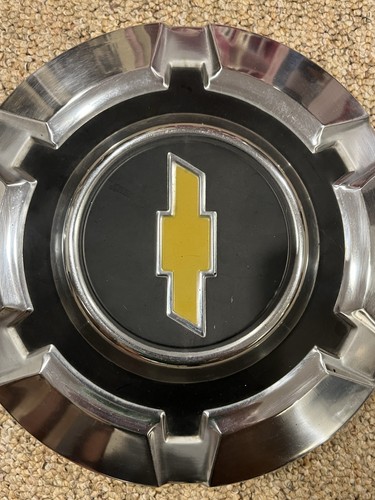 2 - 1967 - 1972 CHEVROLET C30 3/4 PICKUP OEM 16" STEEL WHEEL DOG DISH HUBCAP 12” - Picture 7 of 9