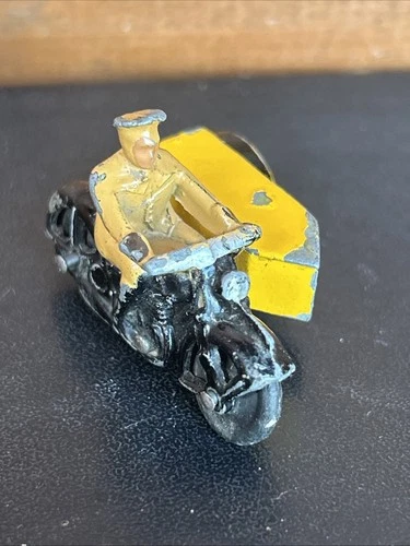 Vintage Dinky Toys Meccano Sidecar Motorcycle Made In England  1940’s Or 50’s