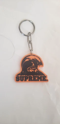Porte clés Suprême