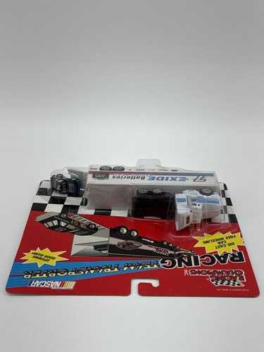 Vintage Racing Champions NASCAR Exide Batteries Team Transporter Die-Cast 1994 - Picture 4 of 7