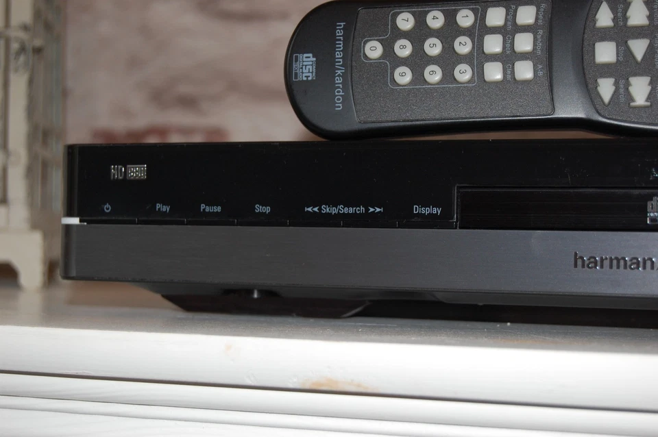 Lettore CD Harman Kardon HD 980 incl. telecomando originale OTTIME CONDIZIONI! - Immagine 3 di 4