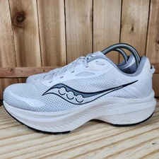 Saucony Axon 2 Shoes Womens Size 9.5 White Mesh Running Sneakers S10826-11