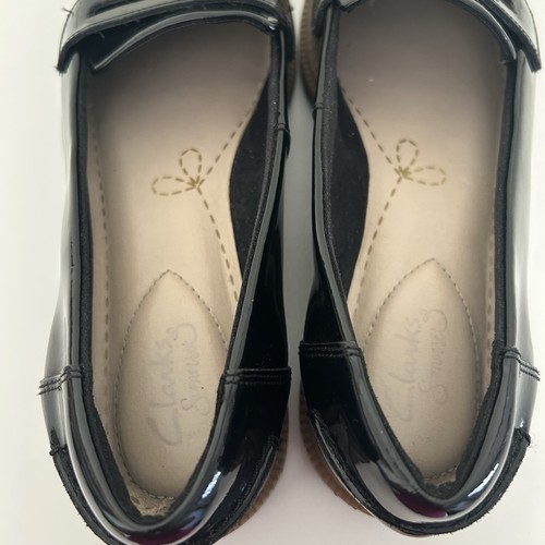 Clarks Women’s Black Patent Leather Slip On Loafers Size Uk 5 - Picture 8 of 10