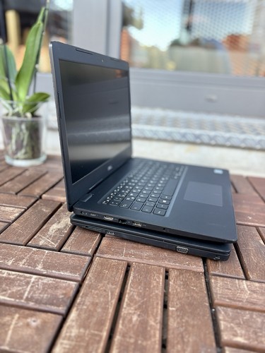 Laptop Dell Latitude 3490 14” Full HD/i5-8250U/8 GB/SSD 256 GB/Windows 11/ 60% - Bild 7 von 20