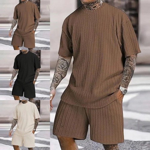 Conjunto de camiseta y pantalones cortos a rayas para hombre trajes deportivos geniales y modernos para verano - Imagen 2 de 48