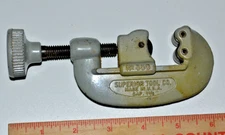 Vintage Superior Tool Company  No. 350 Tube cutter
