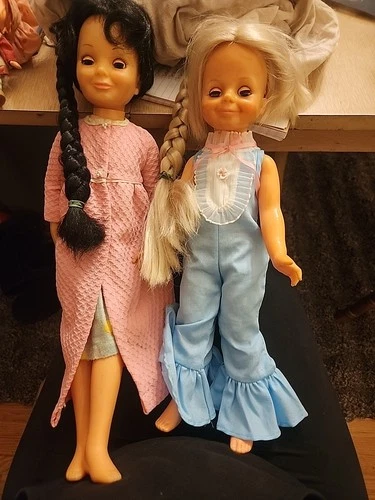 Vintage 1969 Ideal Chrissy & Her Cousin Velvet Dolls with accessories & outfits