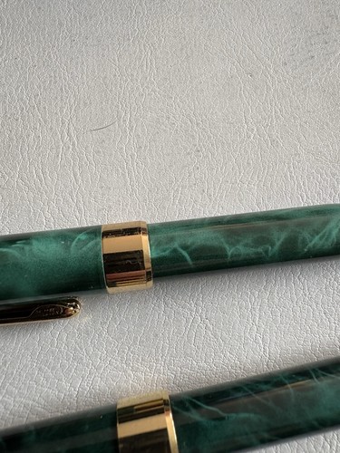 Vintage Green Marble Ballpoint Pen and Pencil Set Of 2 Made In Taiwan VG Cond. - Picture 3 of 5
